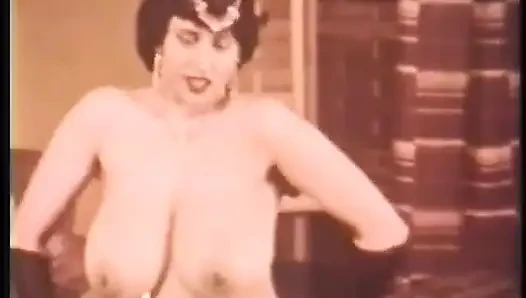 Tonton Koleksi Wanita Cantik Retro Bugil