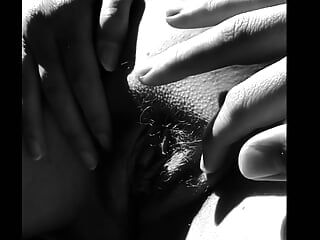 Passionate fingers - Italian afternoon fingering at a friend's house