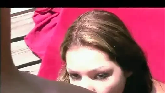 Pussy licking pussy fingering masturbating in the garden