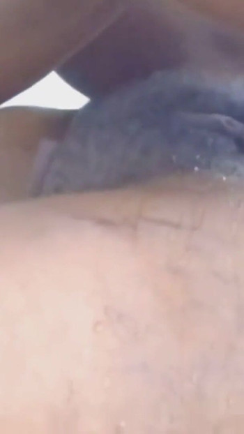 Schönes vollbusiges teenie-mädchen Penelope Kay mit hungriger enger muschi | Clip 2