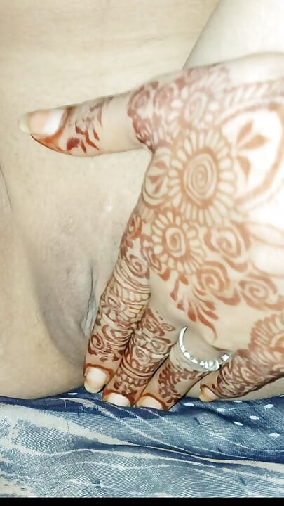 Sasur ne berahemi se bahu ko choda
