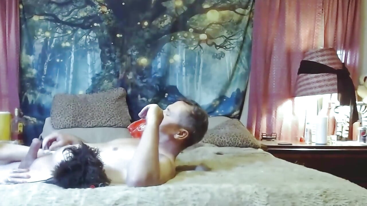 The lazy French maid