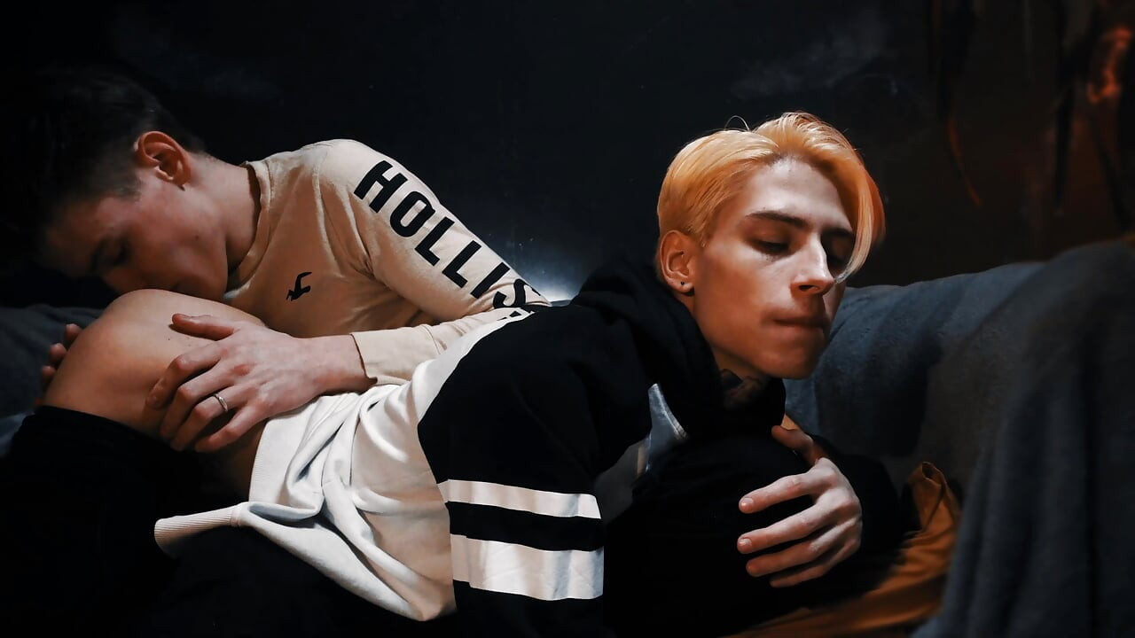 Helped my best friend with orientation (Full)