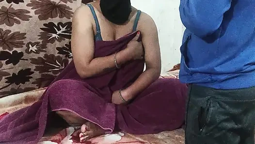 Bana yardım ettiğin için kocamın büyük üvey erkek kardeşiyle konuşuyor