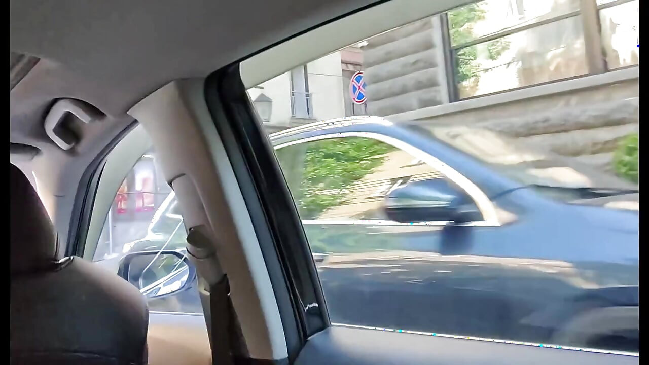 He Invited a Porn Actor for Dinner, Recognized Him and Deepthroated His Huge Cock Before Getting His Smooth Ass Destroyed
