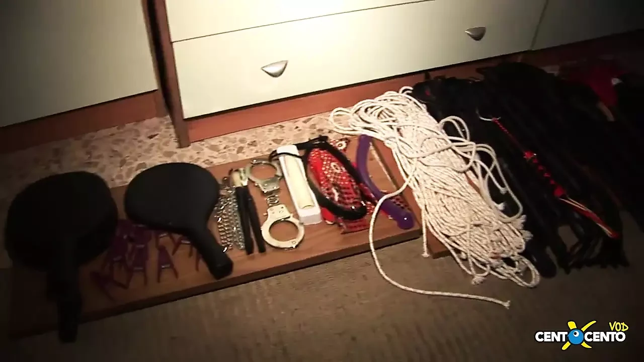 Altes mädchen mit großem darm in einem schönen film