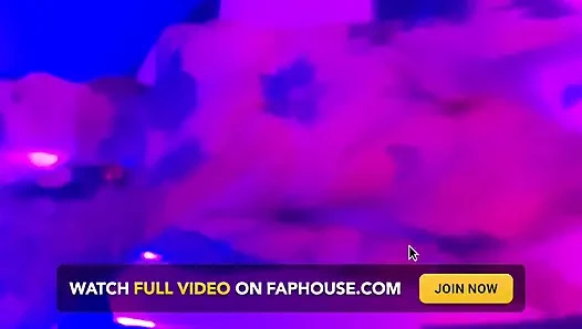 Tantrische Yoni-massage Mit Thatbosslass