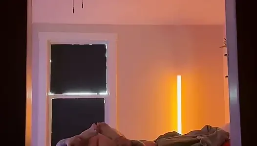 (MissAndDom) POV: Du bist unser mitbewohner und du hast uns gegenseitig gegessen und Scissoring