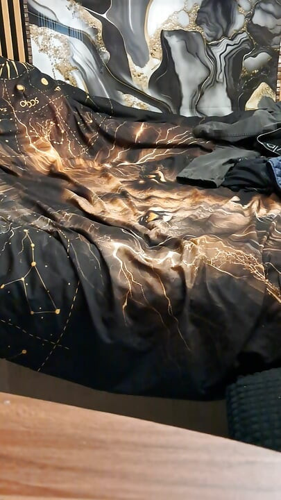 Grosse sodomie... Elle le veut dans son cul ... Elle adore ma bite partout