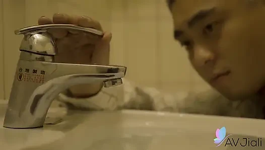 Jinbaona Rents an Apartment with a Lovely Ghost Who Gives Blowjobs