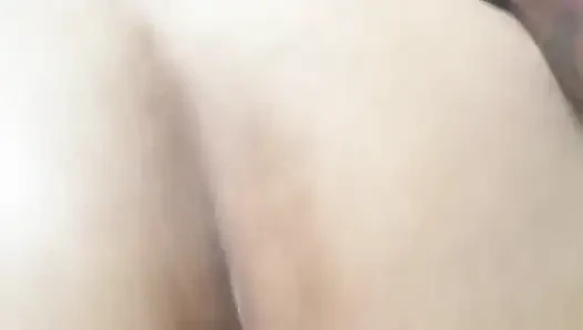 Pantat bahenol cewek semok ini dientot habis-habisan sama kontol besar pria kulit hitam sampai dicrot di pipinya