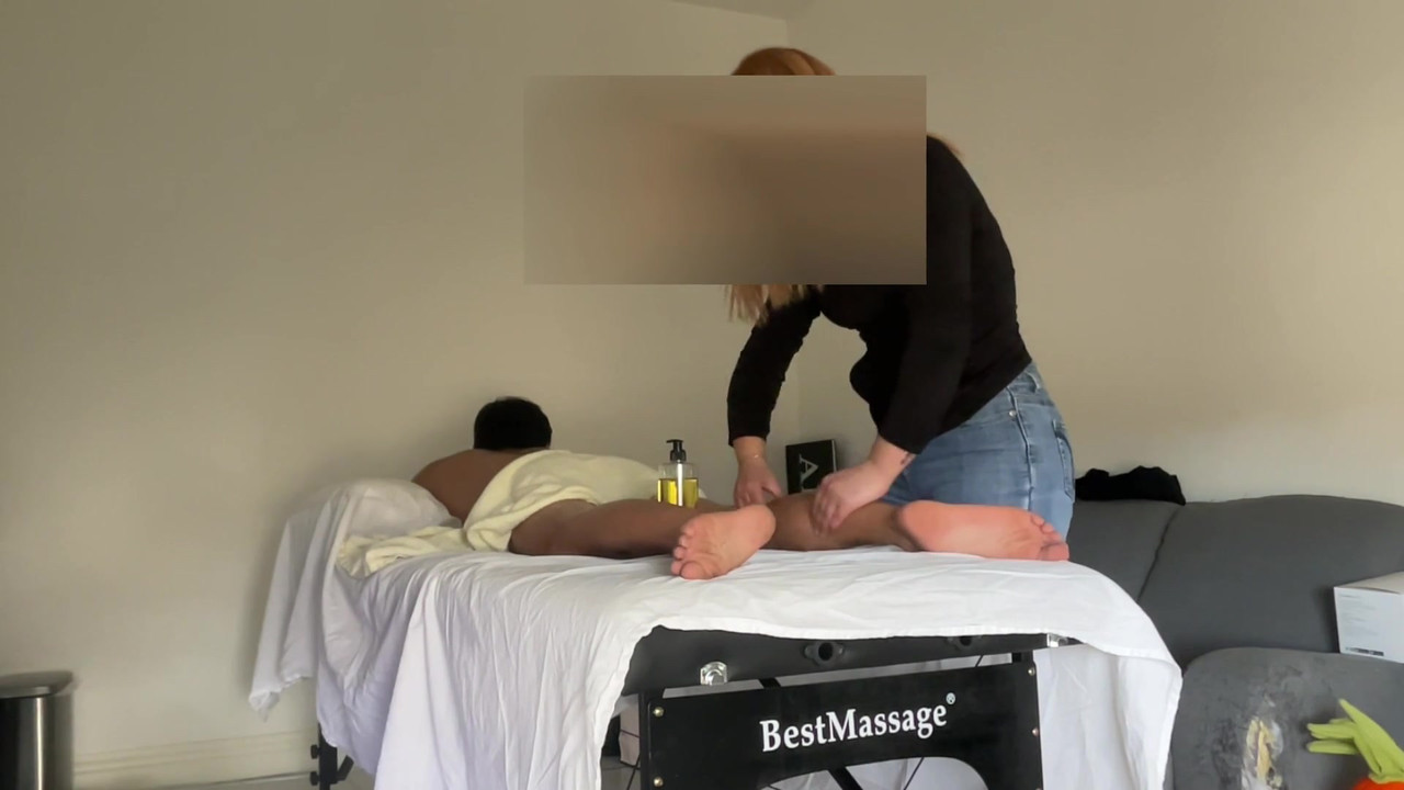 合法的黎巴嫩 RMT 让与亚洲怪物鸡巴第三次约会