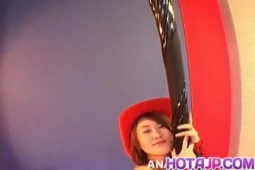 Kokoro miyauchi在她的紧洞里被干了几个小时