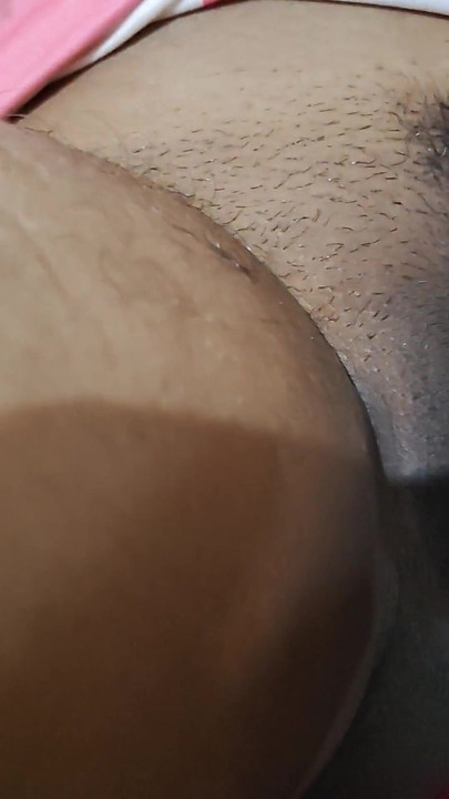 Fingering mallu wife's wet pusssy.. | Clip 1