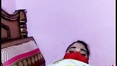 Indische Desi-Sexvideos - einzelnes Mädchen, lesbische Muschi