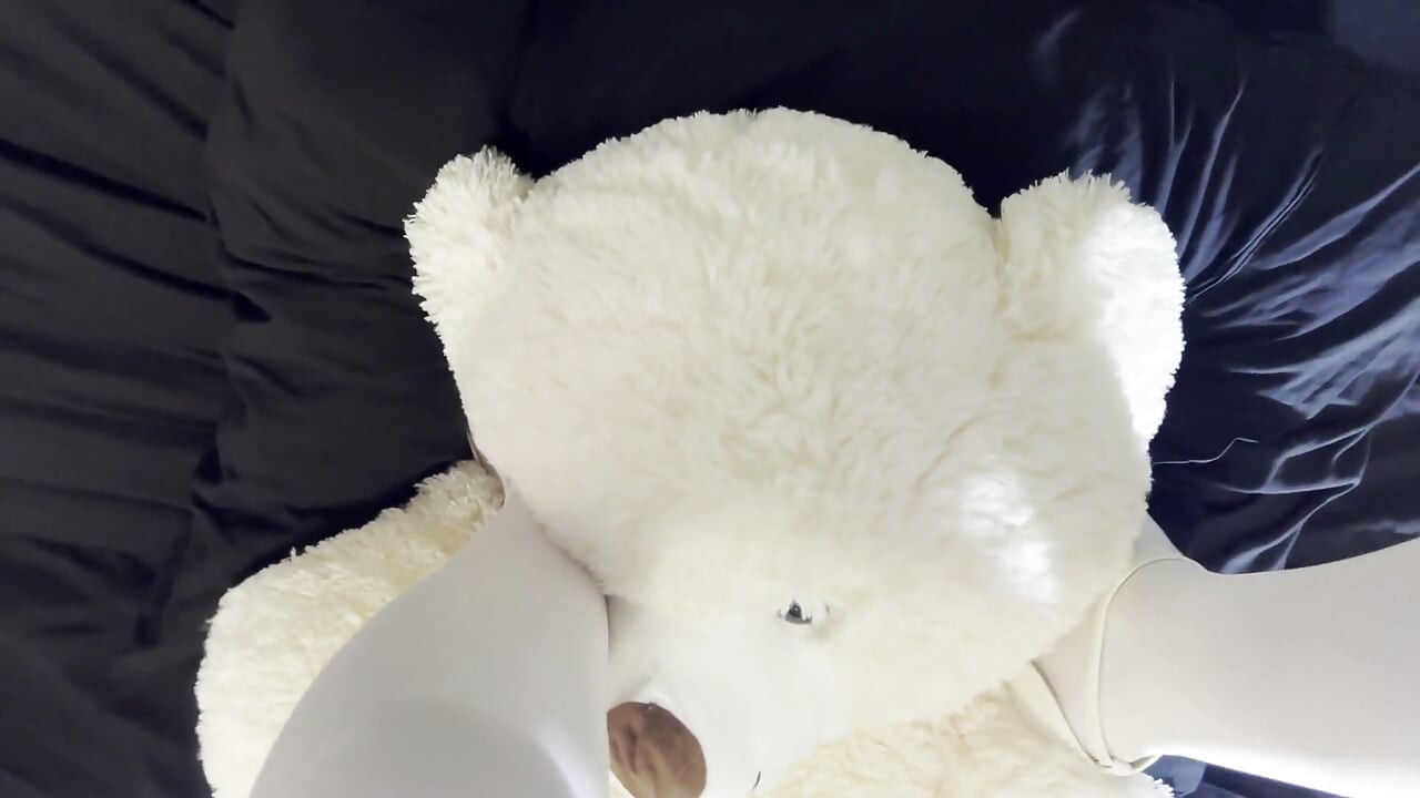 Heels Trample Teddy EP. 1