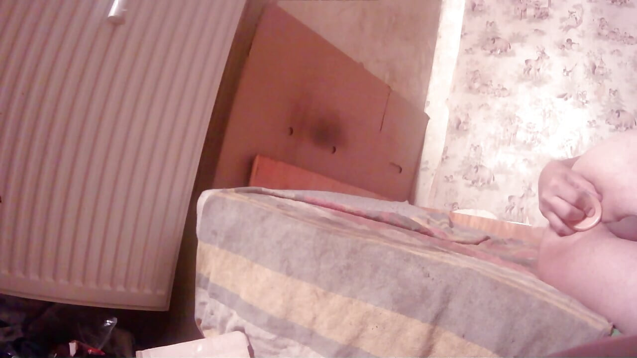 Гей трахає з ділдо