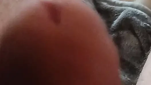 Asyalı porno izlerken oyun oynuyor