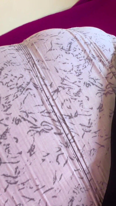 Fudendo a bunda gorda de grande tamanho e dando algo por trás!