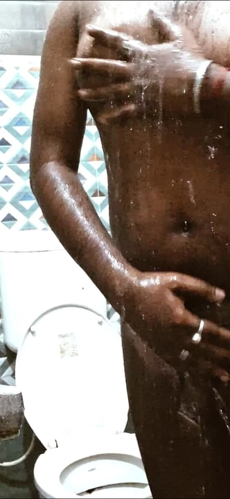 Feeling horny Hot showers, bathroom video , Musturbate ,big black dick ,cum