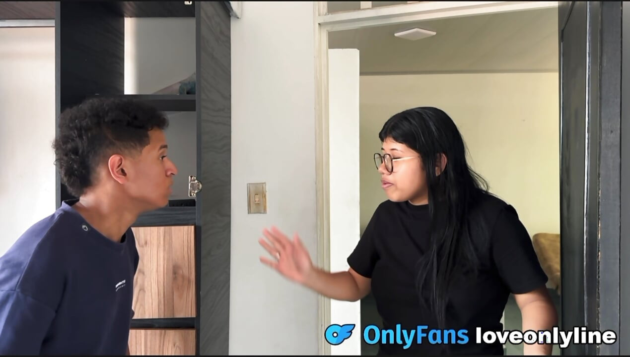 Stepsister it wasn't like that!! We fuck hard