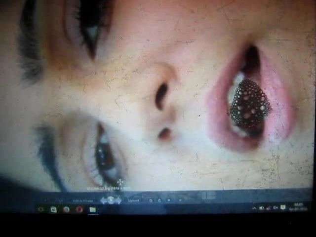 charmi split cum