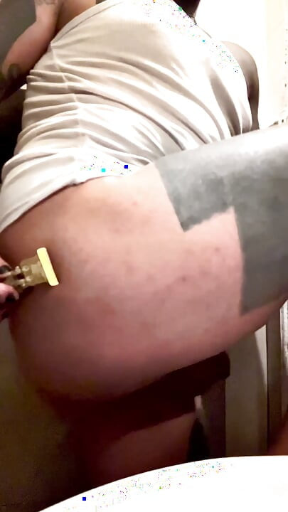 I shave my body