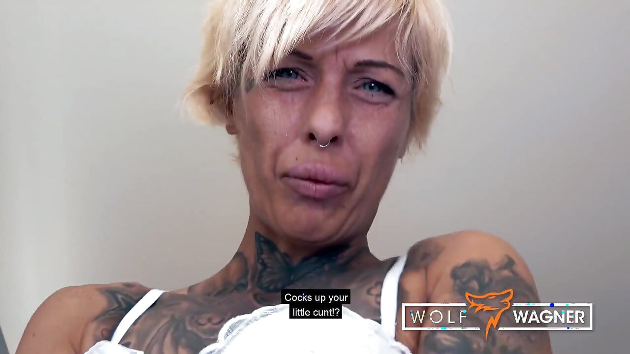 Hot underfucked MILF Vicky Hundt is easy to fuck away! WOlf Wagner