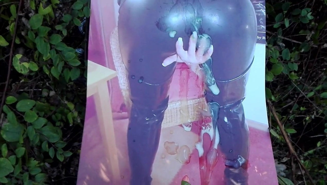 Laura latex ass tribute outdoor