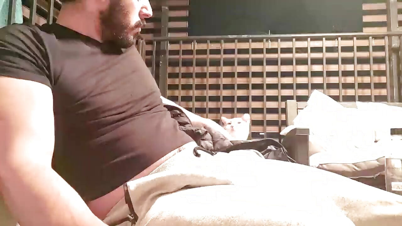 Watch me on cam just cum to tease you