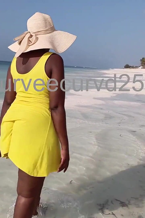 HD 4:31 Searching for Sex Baddie at the Beach Are You There