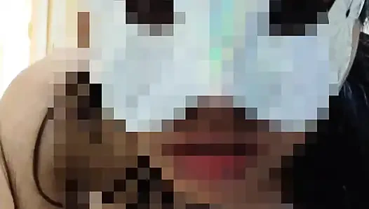 Дези Randi Nidhi сделана очень широко