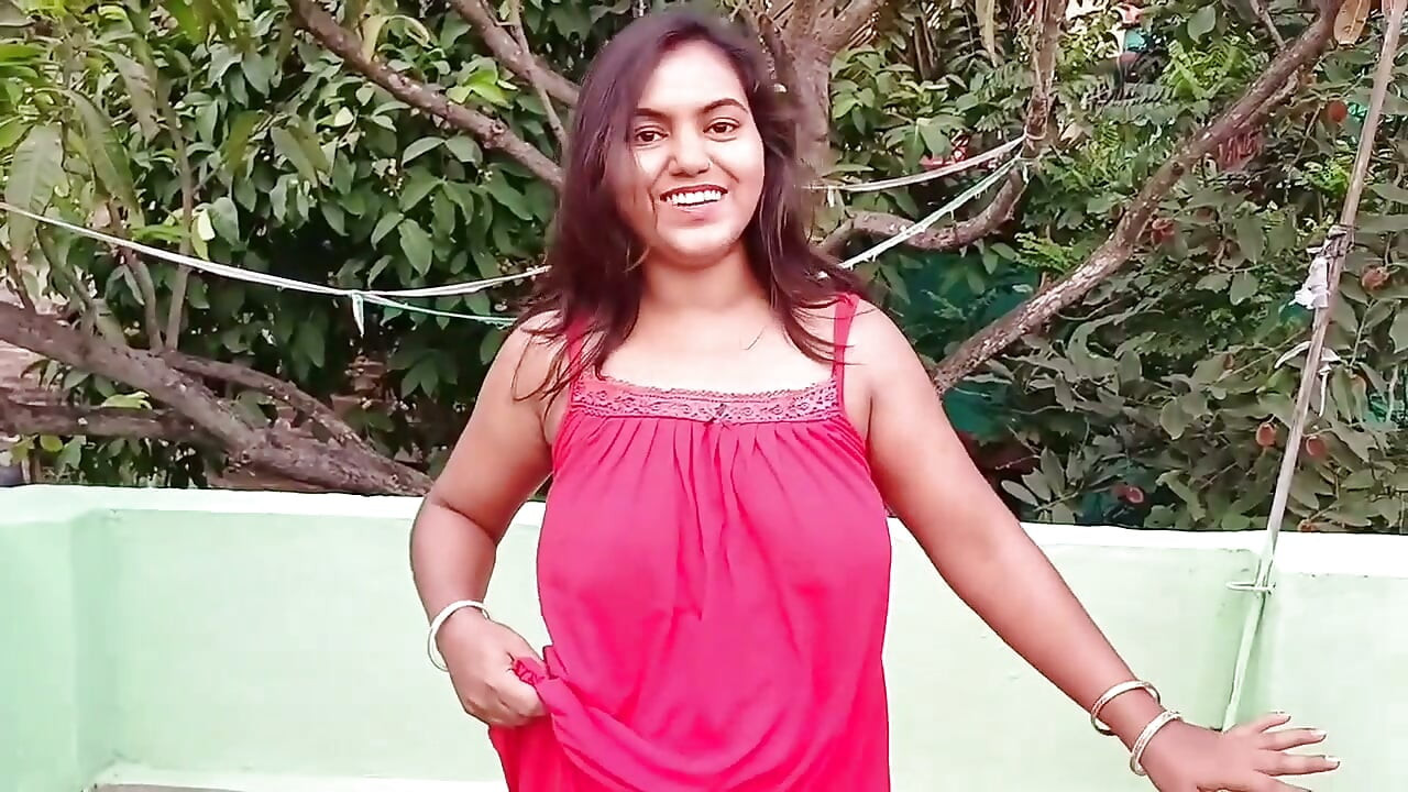 went to Chachi room because her husband went outside and we share single bed fuck her Full Hindi Viral Video