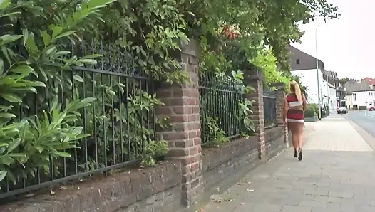 Matured Threesome with Hot Cumshot on Big Natural Tits