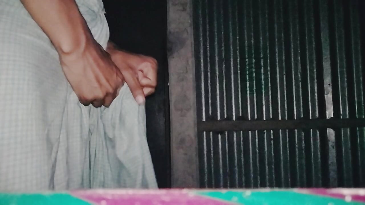 Hardcore masturbation by hardcore big dick.