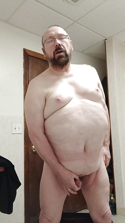 Daddy was too hot for clothes