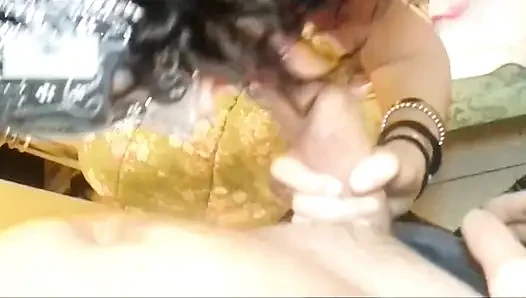 The cougar bitch loves to get creampied...