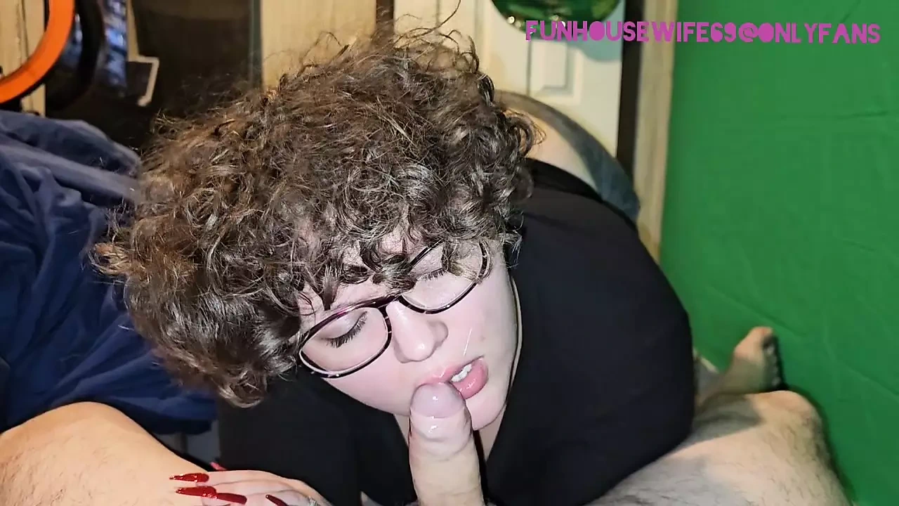 Draining my Santa’s balls for me he cumms everyday