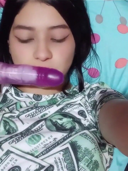 Flirting with Your Best Friend Leads to Sex (real Homemade)