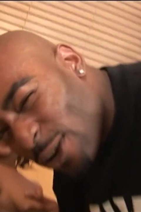 Black Dame Sin a Men Uplifts His Virtues by Parting Her Legs for Missionary Enlightenment.