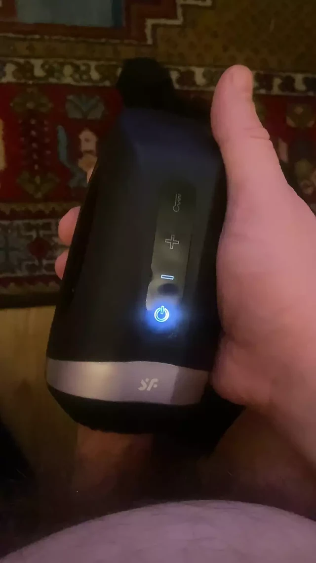 Justin Beaver enjoying a cock massage