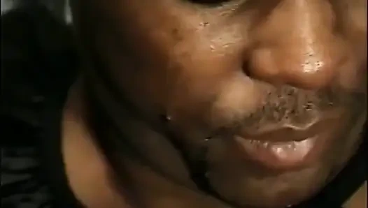 Muschi lecken, großen schwarzen schwanz lutschen muschi ficken ... in den mund kommen