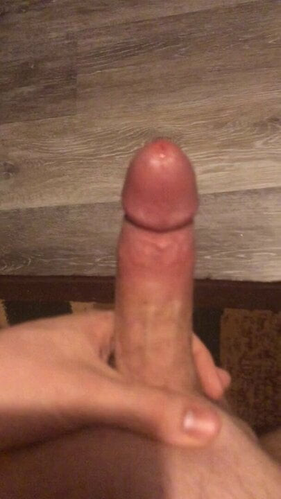 肥胖的白人鸡巴边缘射液