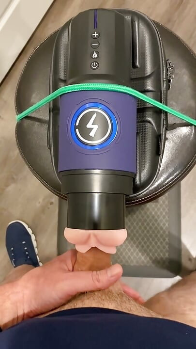 Turbo Pussy Fuck Toy Makes Me Cum Three Times!