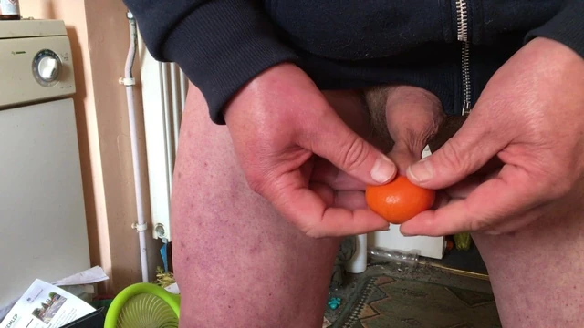 Sunday session: Foreskin with 3 oranges
