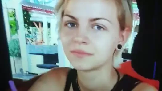noch mehr Wichse fuer Pia