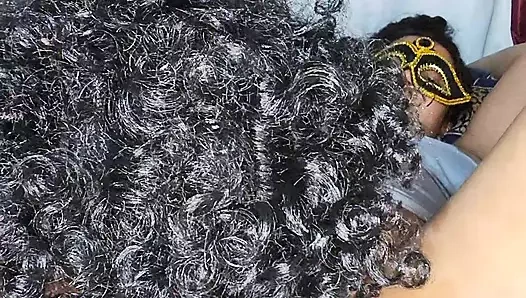 Alisha si kakak ipar india yang hot dan imut lagi asik jilat memek