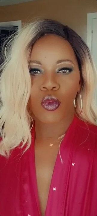 Ts tracy oynama ile ona kedi