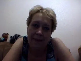 Sexy russian step mom webcam show