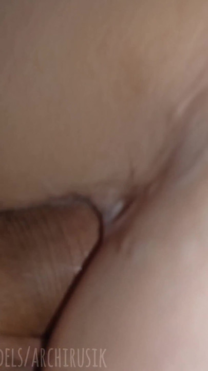 Sevgililer Günü! Babama bir hediye sikişmek için deliklerim!